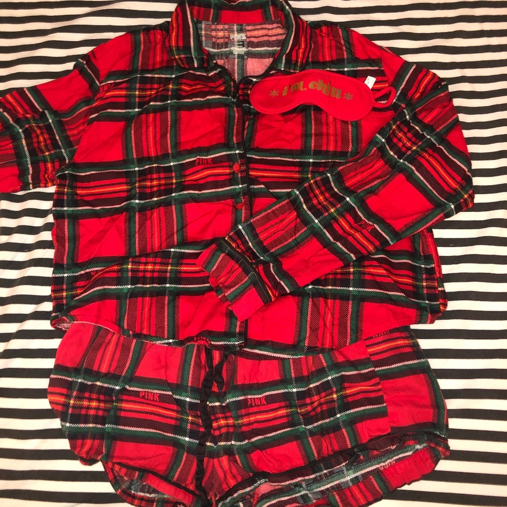 VS Pink Holiday Plaid PJ Set W/Eye Mask in Medium